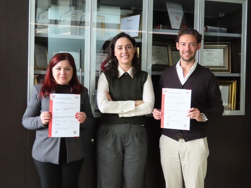 Entrega dos certificados ISO 9001, ISO 14001 e ISO 45001 à CleanBreeze pela TÜV AUSTRIA Iberia